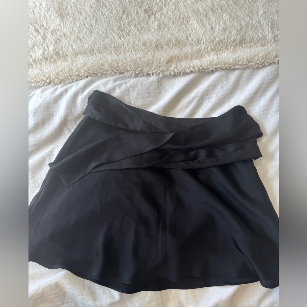 Elegant Black Mini Skirt with Tie